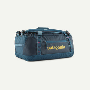 
                  
                    Black Hole Duffel 40L
                  
                
